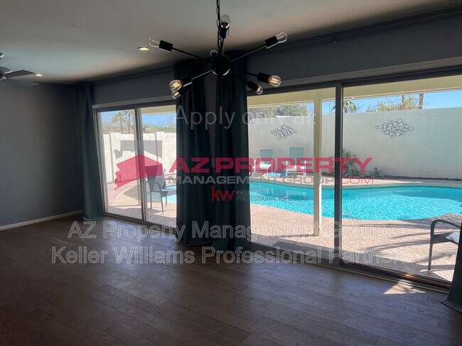 Foto del edificio - 1653 E Villa Maria Dr