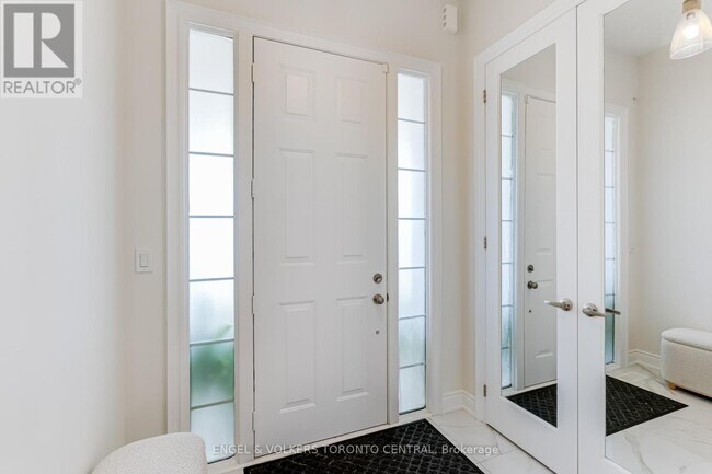 Photo du bâtiment - 89 Maple Fields Cir