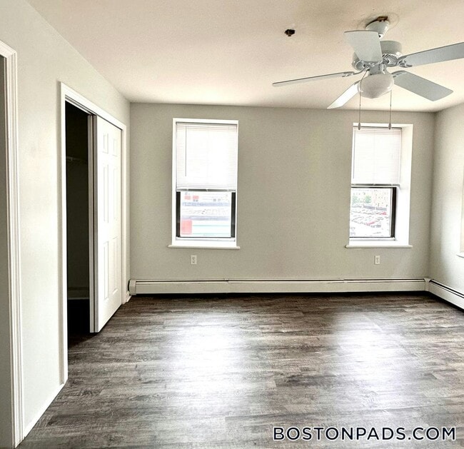 Foto del edificio - 8 Portland St