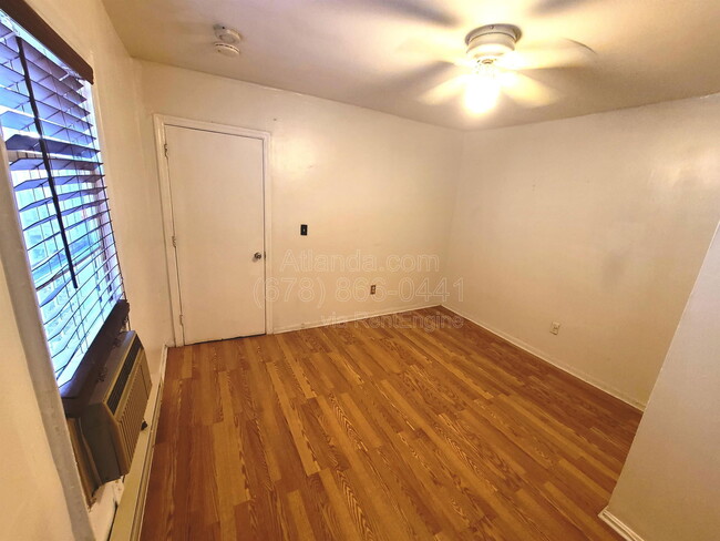 Building Photo - 70A Chester Avenue Southeast