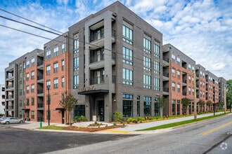 Building Photo - Solis Hapeville