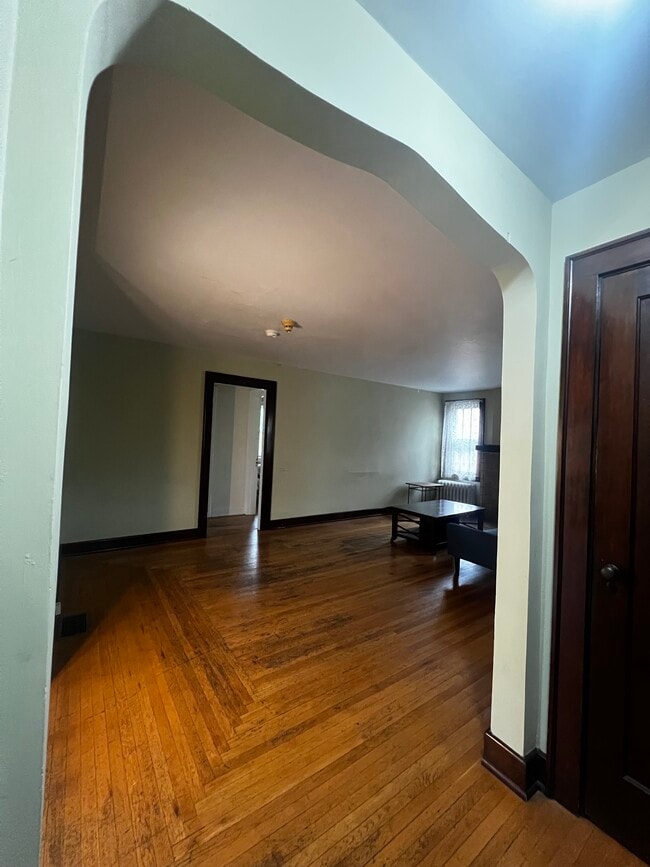 Photo - 1429 Dana Ave Townhome