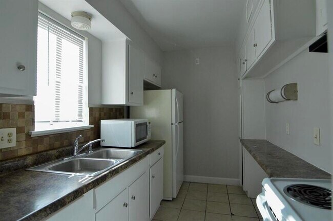 Foto del edificio - 801 N 48th St