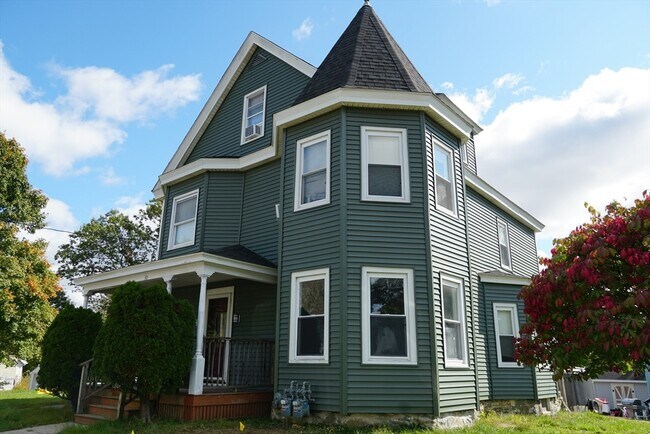 Foto del edificio - 30 Greylock Ave