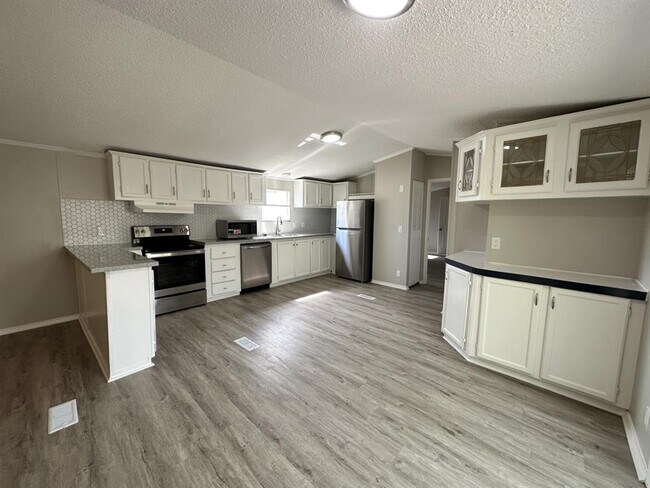 Foto del edificio - 21349 W Knox Dr