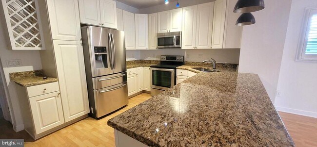 Foto del edificio - 34363 Summerlyn Dr