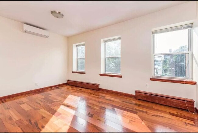 Foto del edificio - 2126 36th St