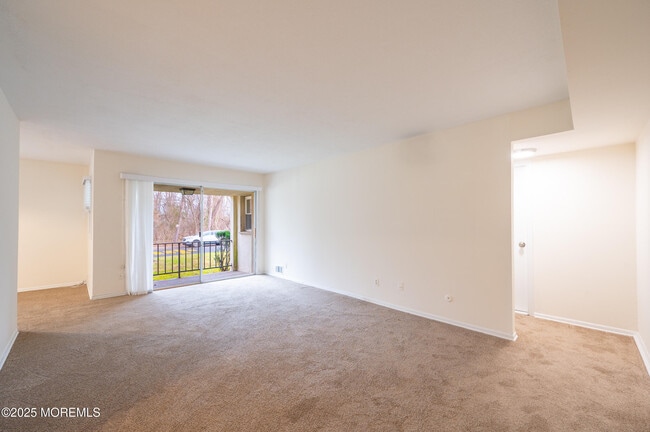 Foto del edificio - 2137 8th Ave