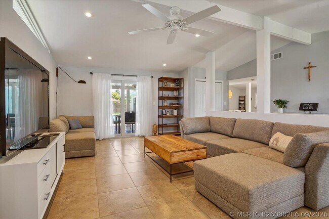 Foto del edificio - 1110 SW 15th St