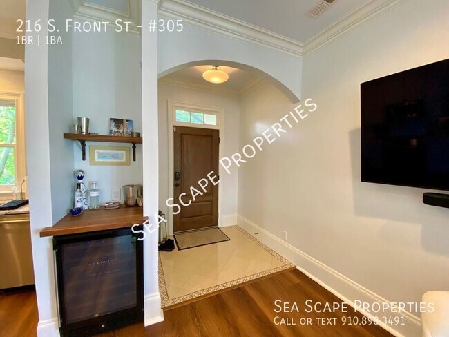 Foto del edificio - Top floor Apartment Downtown with private ...