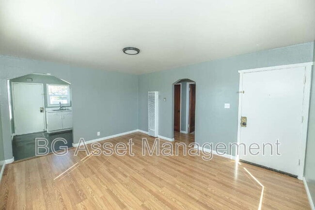 Photo - 1321 Dunn Ave Apartment