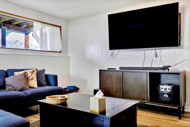 Foto del edificio - 9813 62nd Ave S