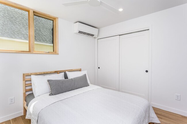 Foto del edificio - Brand New Flat in Downtown Raleigh