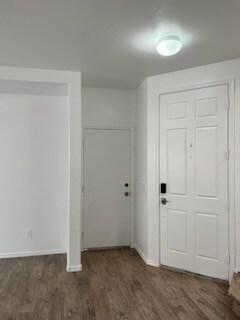 Foto del edificio - 40450 W Molly Ln