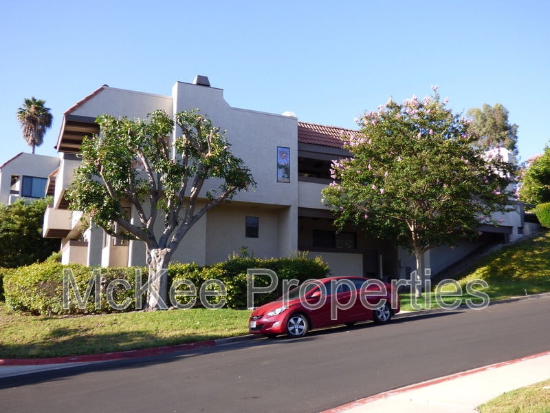 Primary Photo - 6620 Reservoir Ln