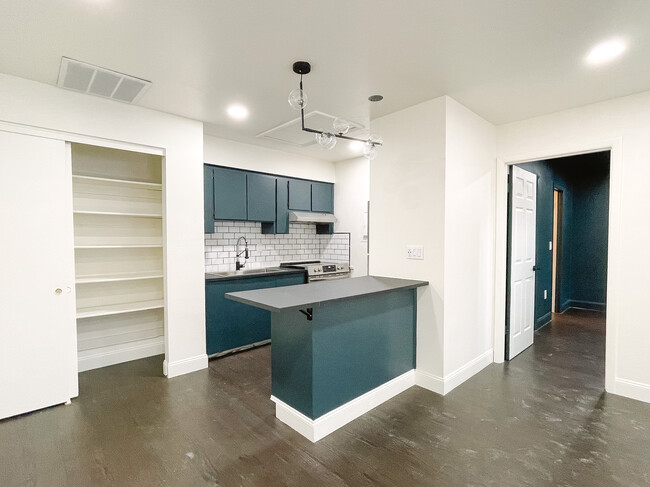 Kitchen and pantry - 704 Angelina Ln