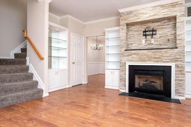 Foto del edificio - 77 Harbour Heights Dr