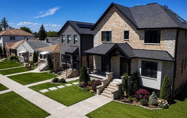 Foto del edificio - 7338 W Clarence Ave