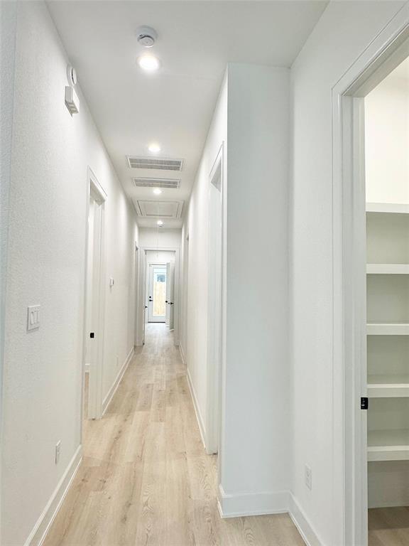 Foto del edificio - 6528 Weston St