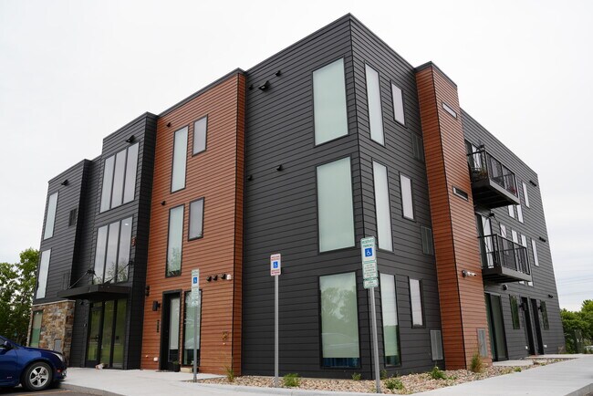 Foto del edificio - Bluestem Reserve Apartments