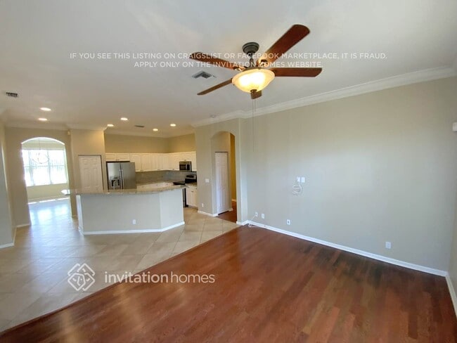 Building Photo - 7142 Taylorwood Dr