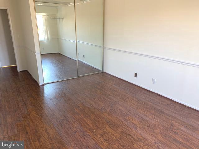 Foto del edificio - 8350 Greensboro Dr