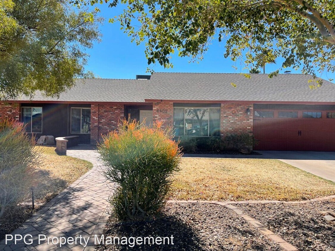 Primary Photo - 5 br, 2 bath House - 4409 E Grandview Rd