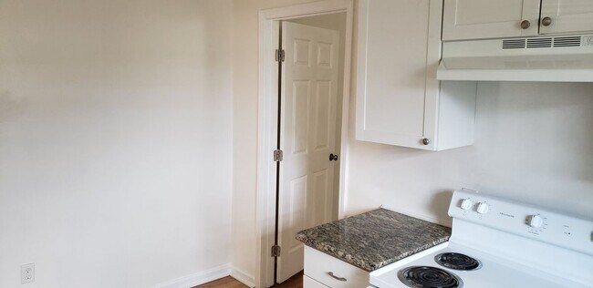 Foto del edificio - 4501 Majestic Oaks Dr