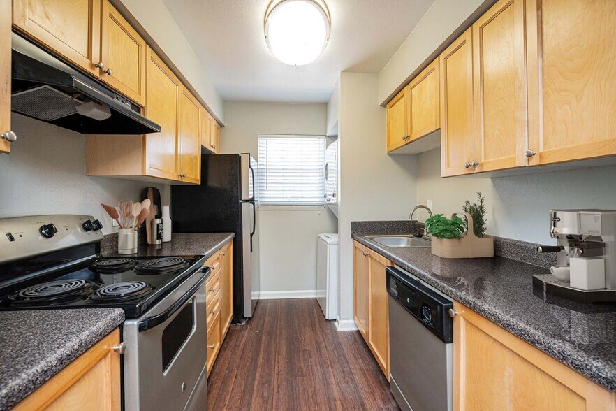 The Courtyards of Chanticleer