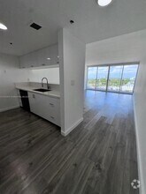 Building Photo - 7601 E Treasure Dr
