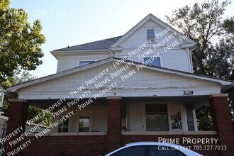 Building Photo - 209 South St