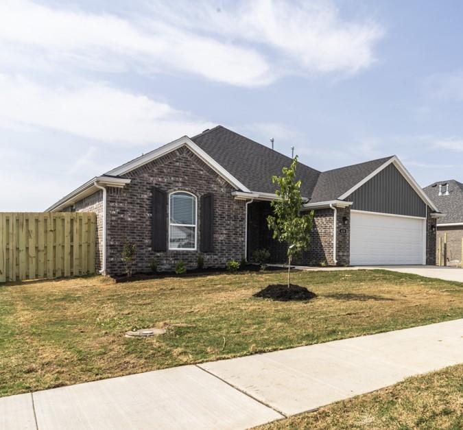 420 Coconut Ln, Centerton, AR 72719 House for Rent in Centerton, AR