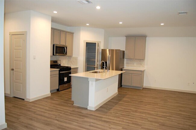 Foto del edificio - 7819 Sleek Flock Ln
