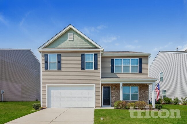 Building Photo - 2831 Village Center Dr