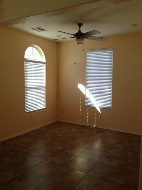 Foto del edificio - 21060 W Elm Way Ct