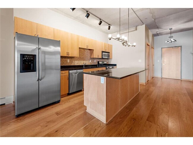 Foto del edificio - 212 N 1st St