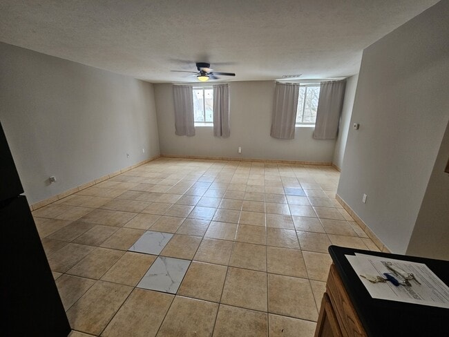 Foto del edificio - 3009 Pearl Ave