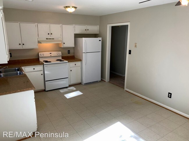 Building Photo - 3 br, 1.5 bath House - 101 Stanley Drive