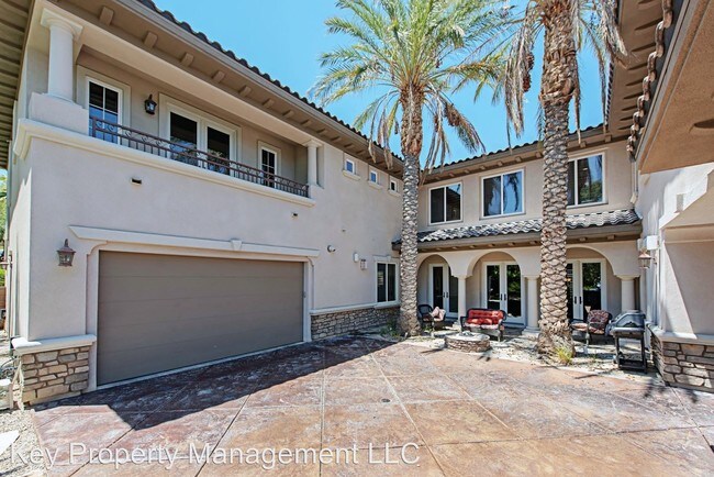 Building Photo - 1353 Enchanted River Dr