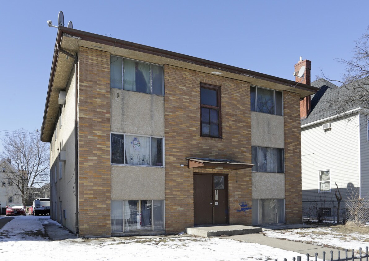 Primary Photo - 2222 Portland Ave S
