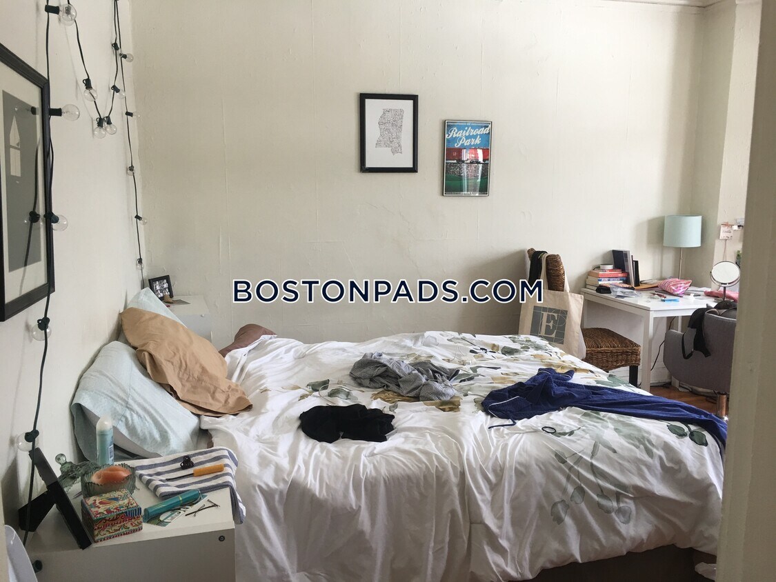 Foto principal - 1171 Boylston St