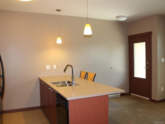 Building Photo - 1406 Jingle Pot Rd
