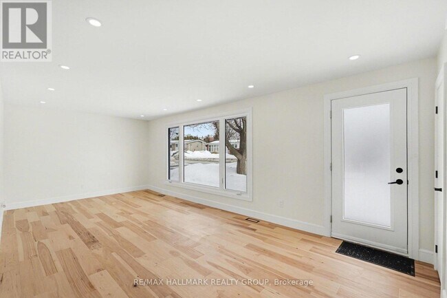 Building Photo - 52 Glenridge Rd