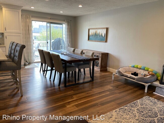 Foto del edificio - 4 br, 3 bath House - 496 W. Creekview Rd
