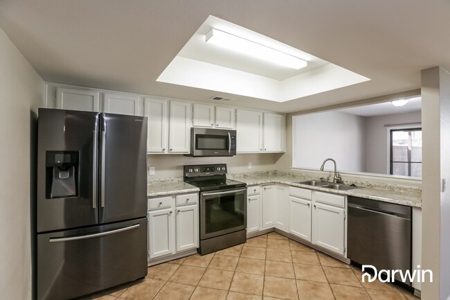 Building Photo - 14246 N 50TH Drive, Glendale, AZ 85306