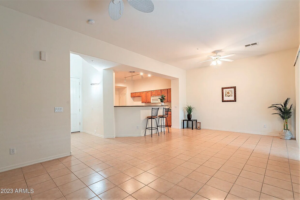 Foto del edificio - 1477 W Marlin Dr