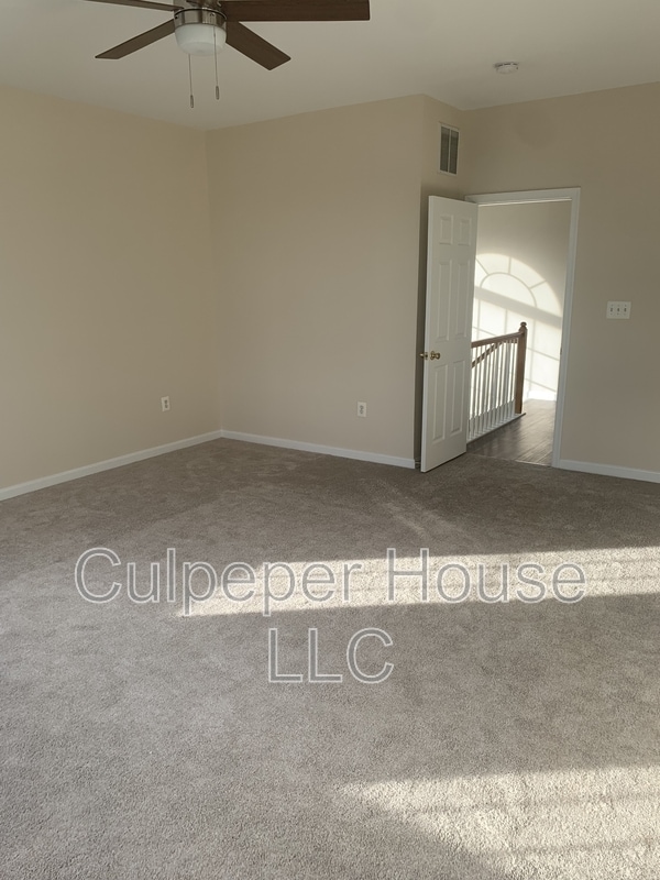 Foto del edificio - 43771 Maison Blanc Square