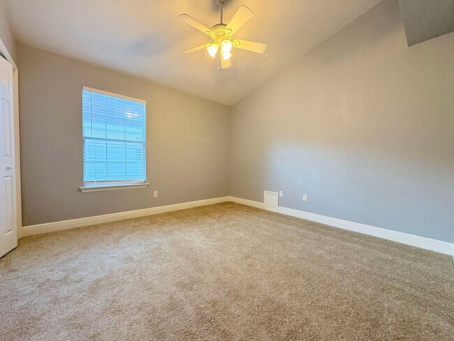 Foto del edificio - 3248 Addison Ln