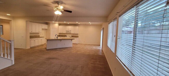 Foto del edificio - 1262 Garrett Way