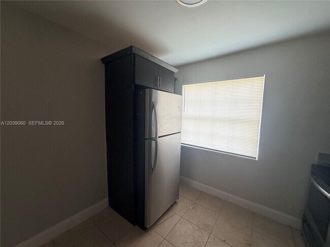 Foto del edificio - 6321 SW 20th Ct